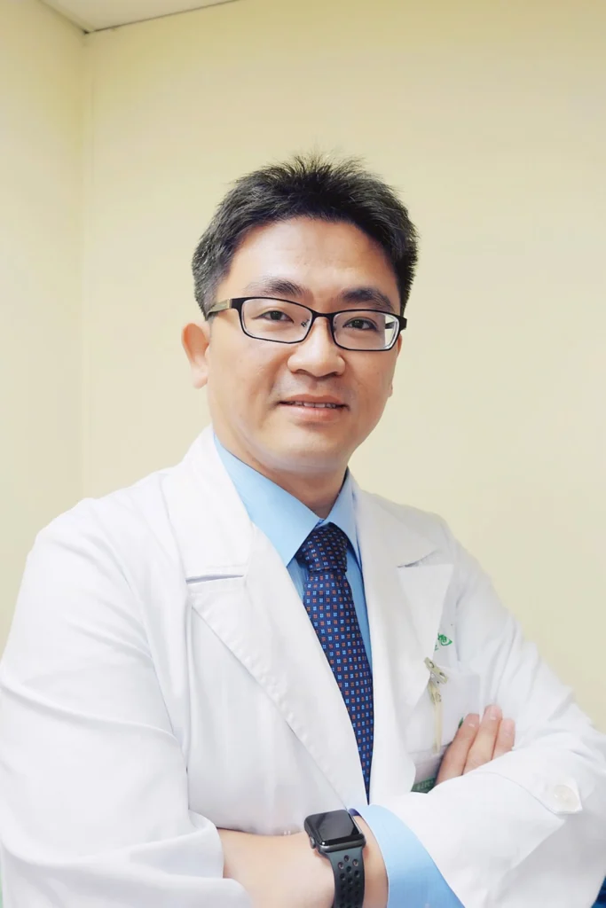 男性癌症新增率第一名:攝護腺癌為何愈早發生愈危險,認識攝護腺癌風險、檢查、症狀與治療策略 4 未來醫專題諮詢專家|亞東紀念醫院泌尿外科主任鍾旭東醫師
