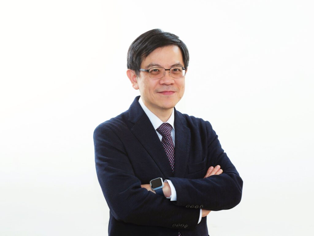 中華民國糖尿病衛教學會理事長歐弘毅醫師提醒糖尿病患者注意骨質疏鬆症與骨折風險